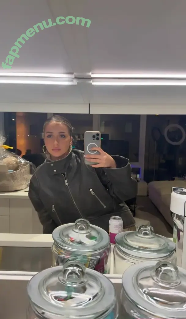 Tate McRae nude photo #2707 (tatemcrae / u41351078)