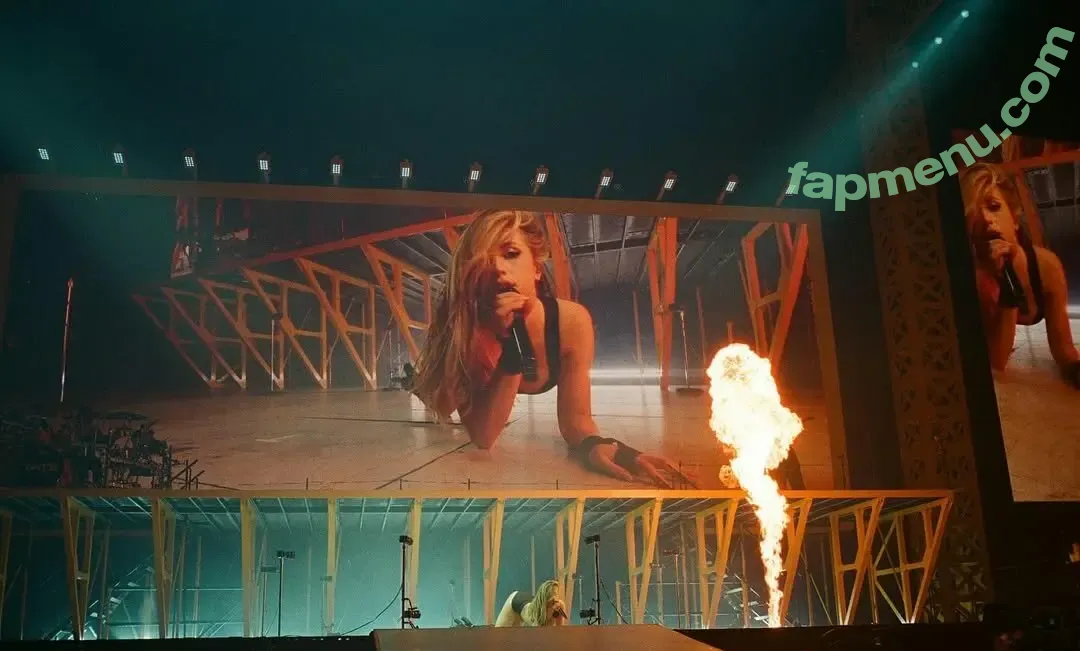 Tate McRae nude photo #2720 (tatemcrae / u41351078)