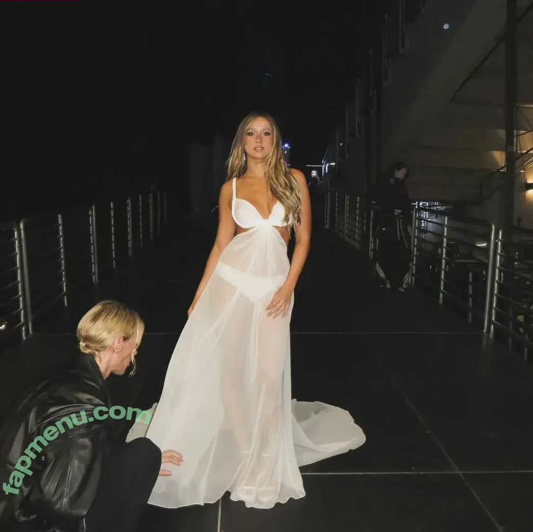 Tate McRae nude photo #2777 (tatemcrae / u41351078)