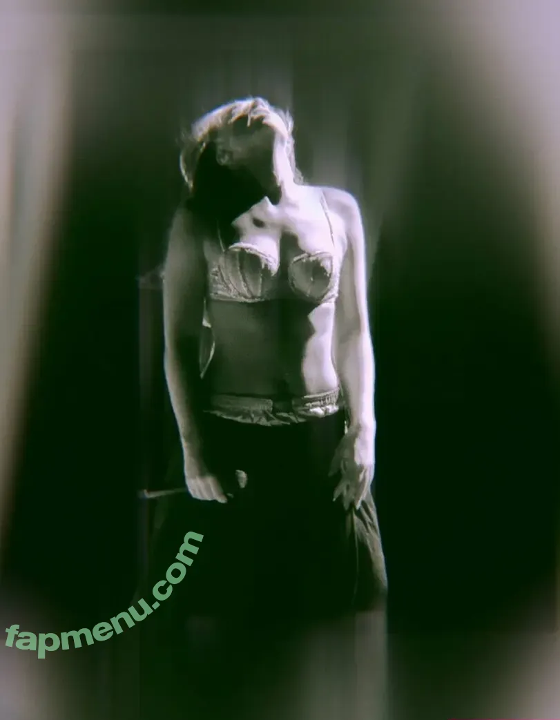 Tate McRae nude photo #2786 (tatemcrae / u41351078)