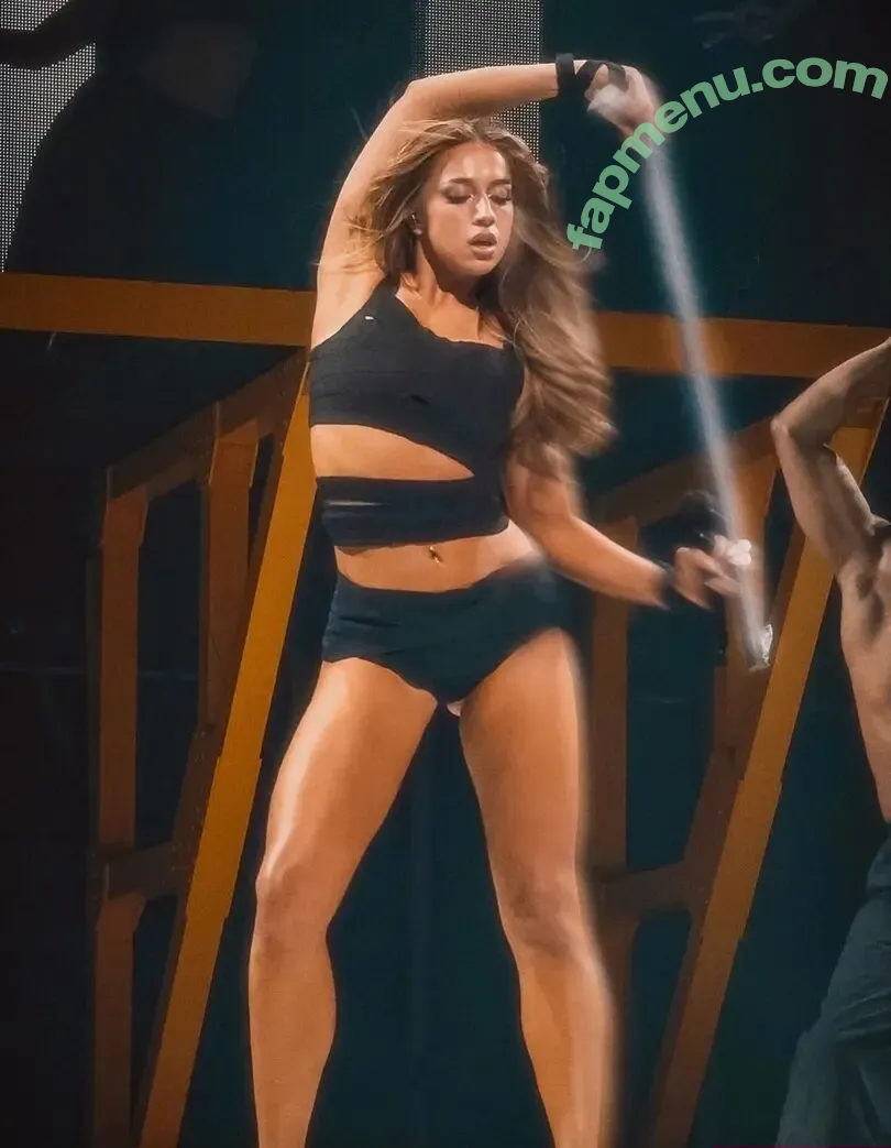 Tate McRae nude photo #2795 (tatemcrae / u41351078)