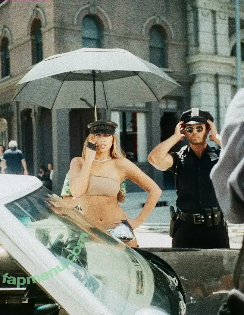 Tate McRae nude photo #2896 (tatemcrae / u41351078)