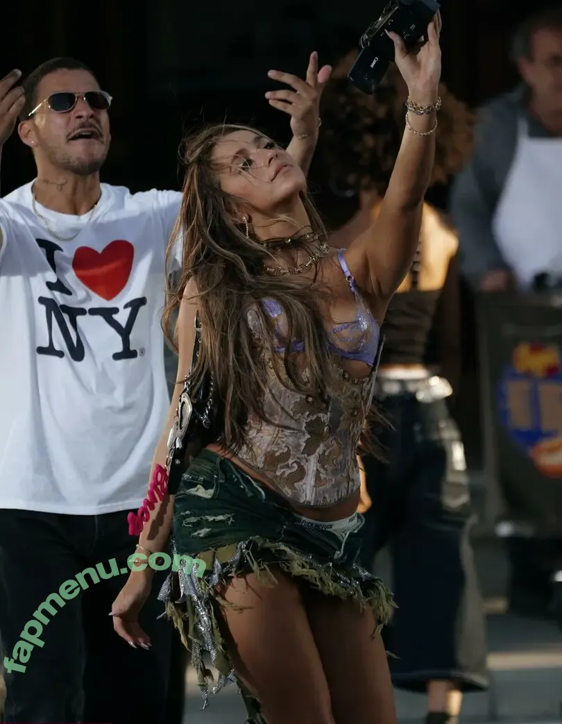 Tate McRae nude photo #2898 (tatemcrae / u41351078)