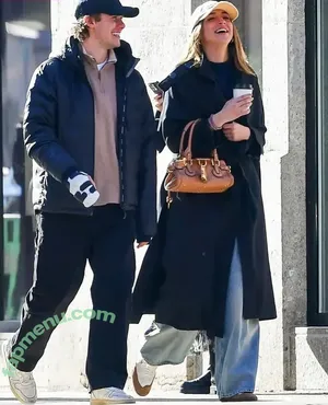 Tate McRae / tatemcrae / u41351078 nude photo #3001