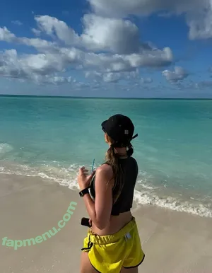 Tate McRae / cakebattercatter / tatemcrae nude photo #3049