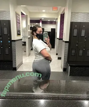 Tati Evans / tatievansofficial / xoxo_t / xxox_t nude photo #0027