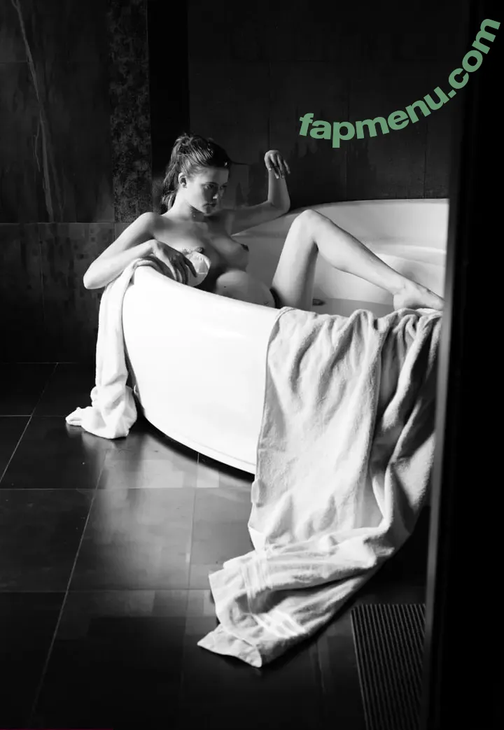 Tatiana Kozina nude photo #0057 (iamturbotanya)