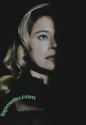 Tatiana Maslany / tatianamaslany nude photo #0077