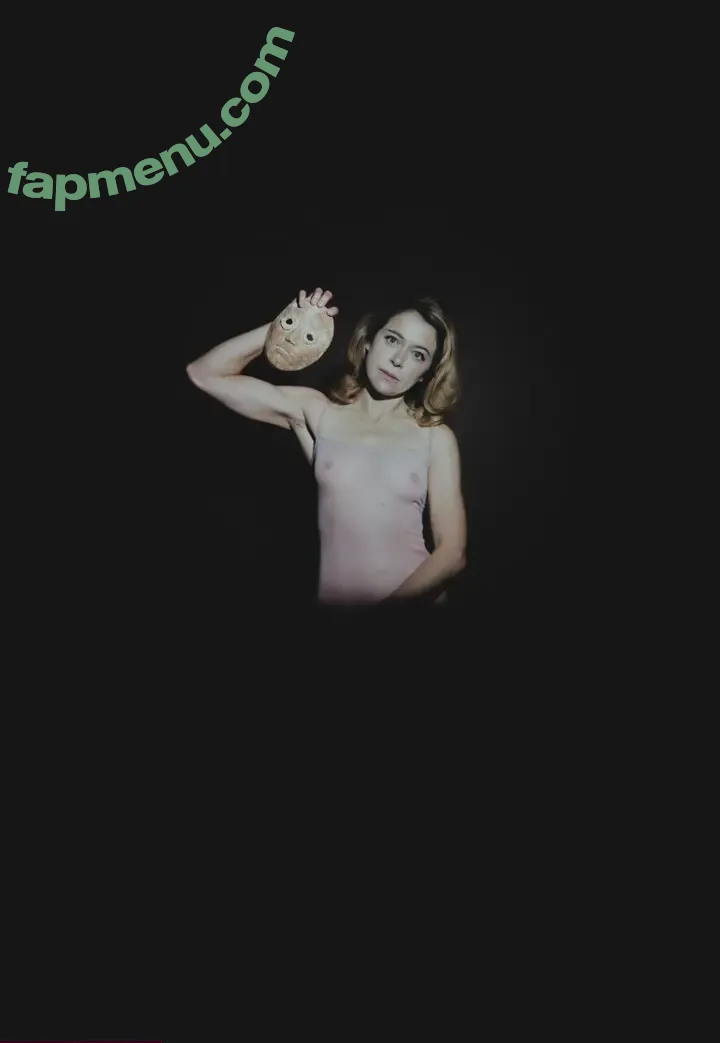 Tatiana Maslany nude photo #0068 (tatianamaslany)