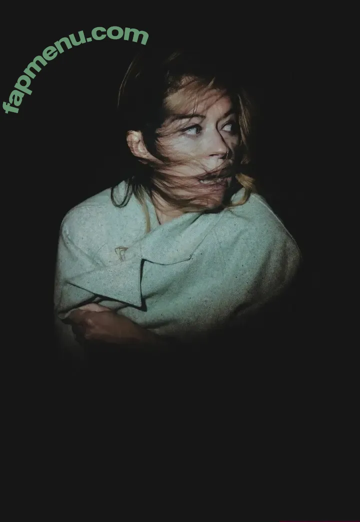 Tatiana Maslany nude photo #0071 (tatianamaslany)