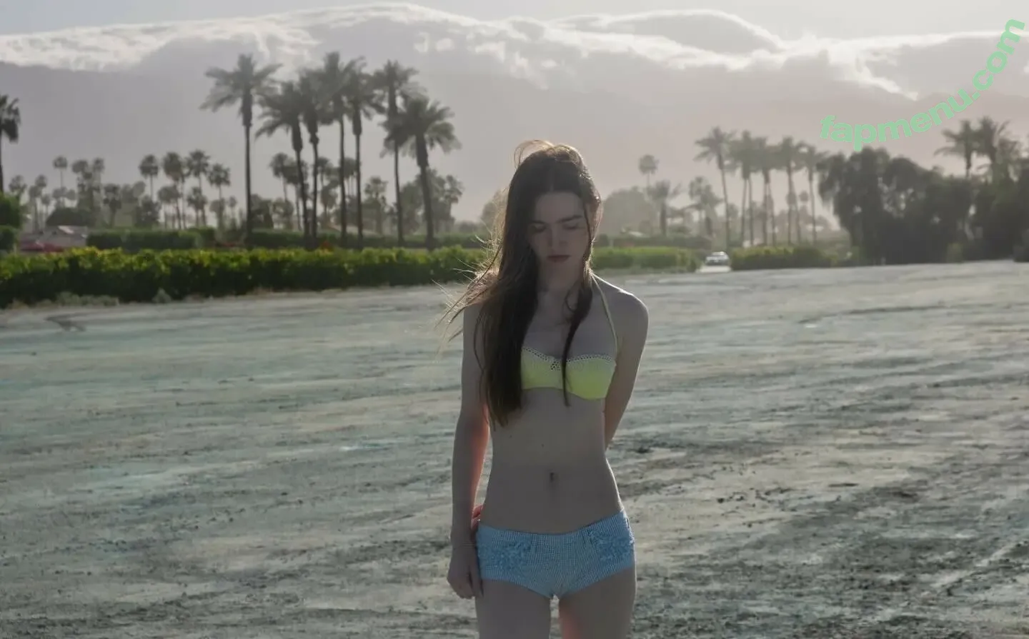 Tatiana Schwaninger nude photo #0003 (snowstrippers)
