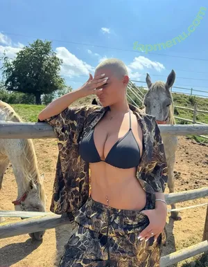 Tatiana Suciu / tatianasuciu nude photo #0021