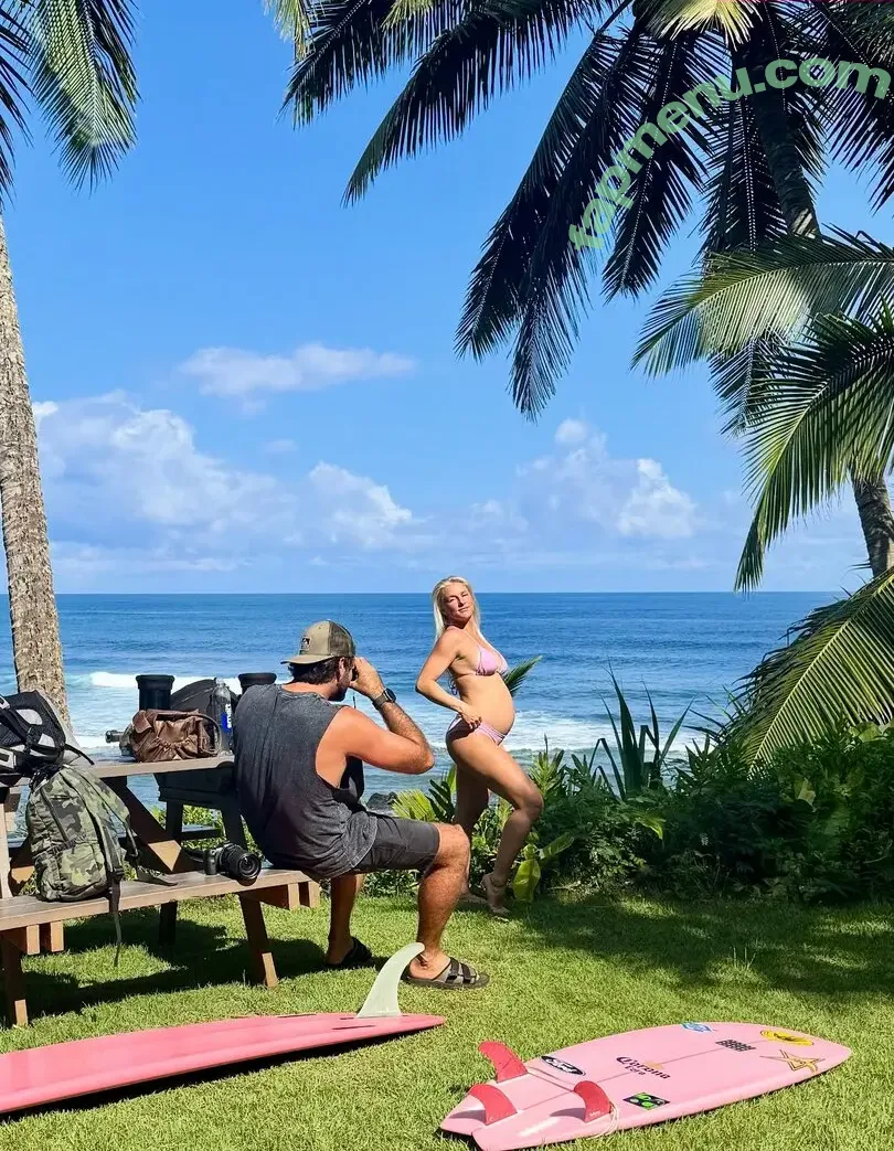 Tatiana Weston-Webb nude photo #0144 (tatiwest)