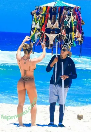 Tatiane Minerato / tatiminerato nude photo #0221