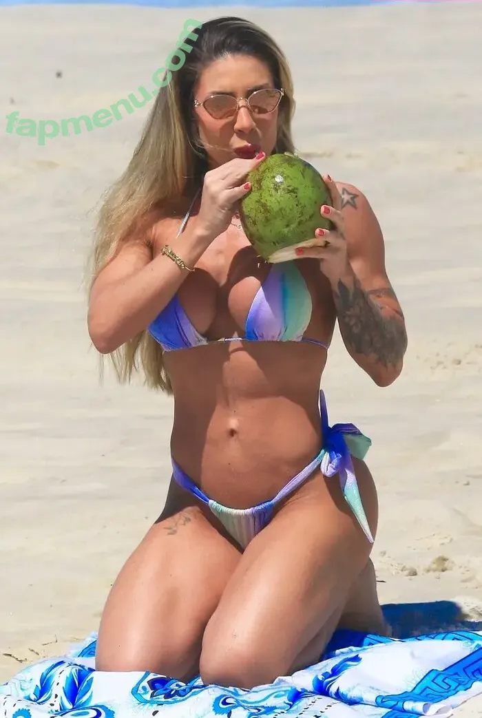 Tatiane Minerato nude photo #0100 (tatiminerato)
