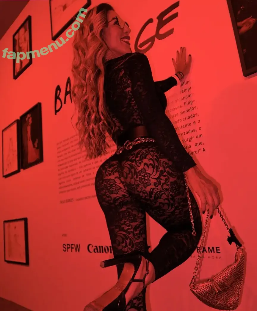 Tatiane Minerato nude photo #0158 (tatiminerato)