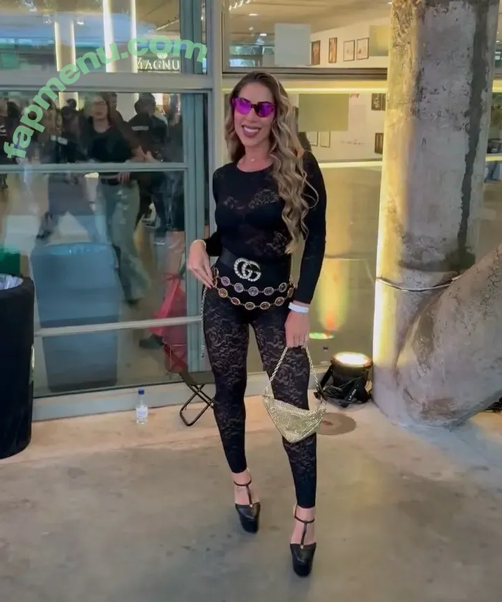 Tatiane Minerato nude photo #0176 (tatiminerato)