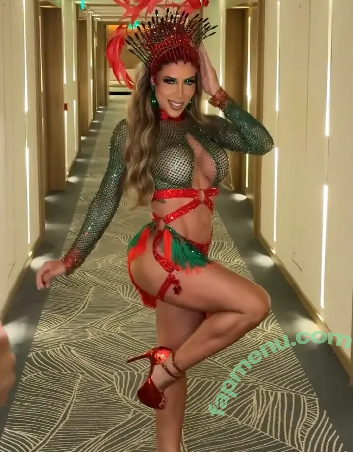 Tatiane Minerato nude photo #0188 (tatiminerato)