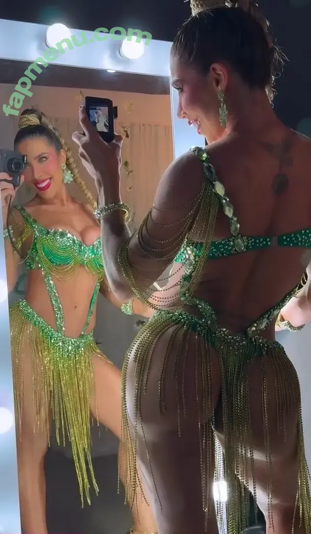 Tatiane Minerato nude photo #0202 (tatiminerato)