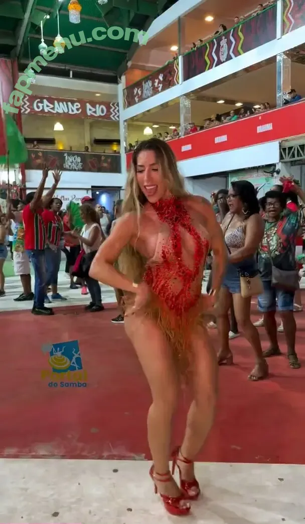 Tatiane Minerato nude photo #0215 (tatiminerato)