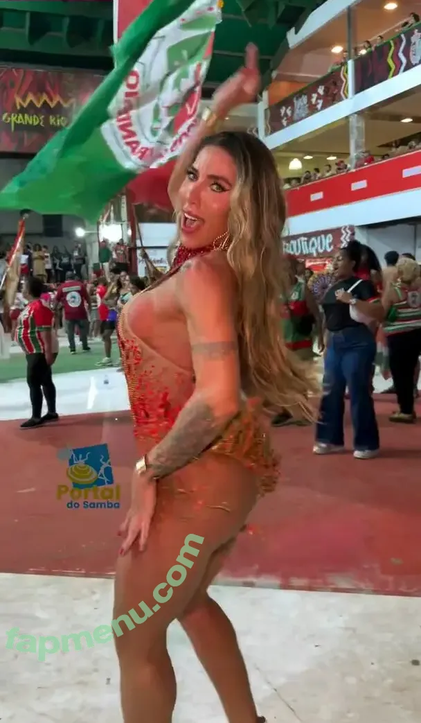 Tatiane Minerato nude photo #0216 (tatiminerato)