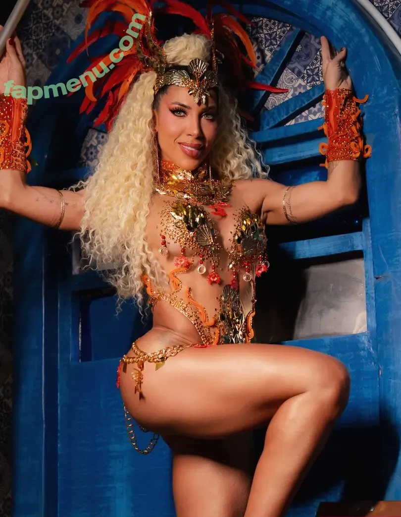 Tatiane Minerato nude photo #0226 (tatiminerato)