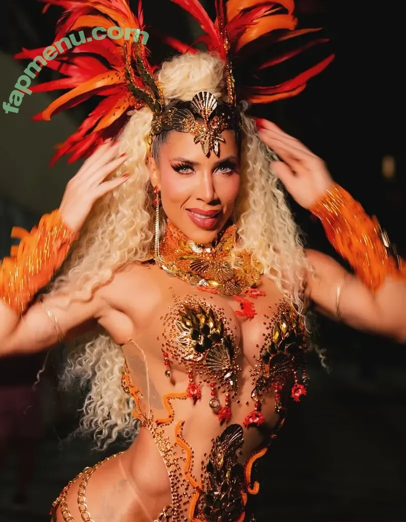 Tatiane Minerato nude photo #0231 (tatiminerato)