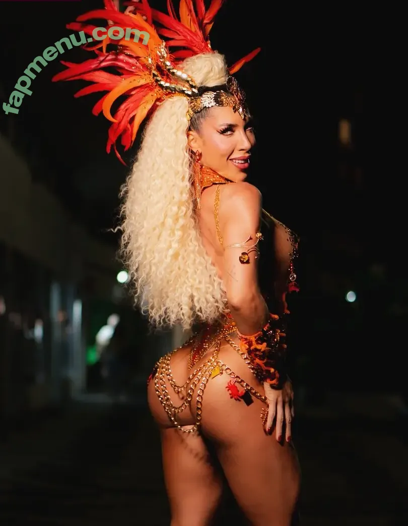 Tatiane Minerato nude photo #0235 (tatiminerato)