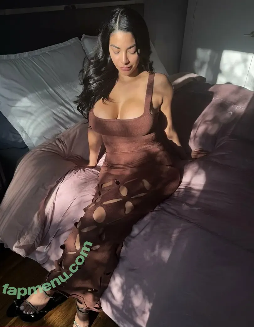 tatibloomxo nude photo #0018 (tatibloomxo)