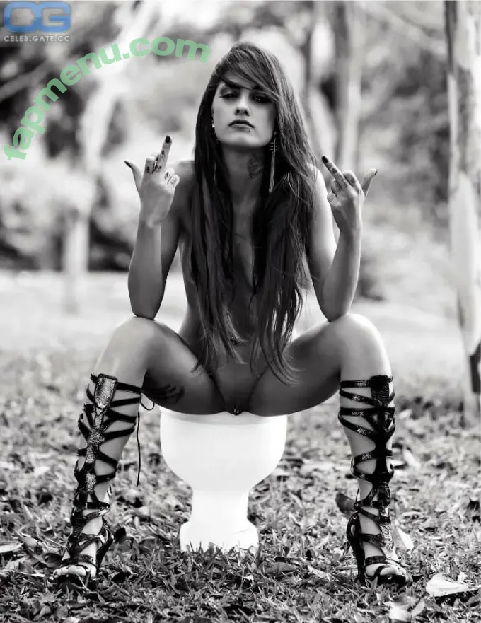 tatizaqui nude photo #0010 (tatizaqui)