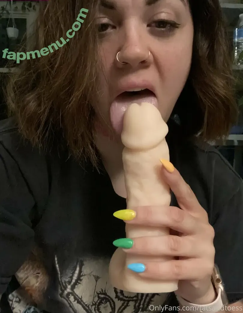 TatsAndToess nude photo #0023 (TatsAndToess)