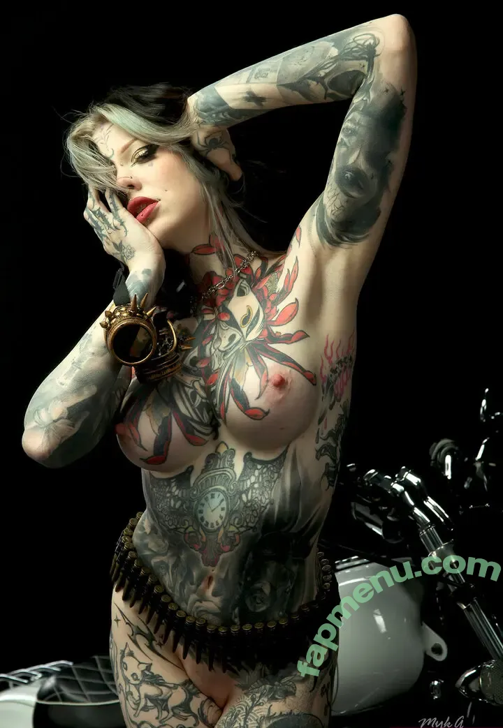 Tatt Tits nude photo #0015 (tatts_n_tits / titty.tatt)