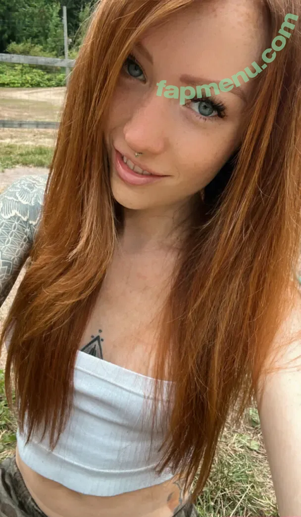 tattooedgirlfriend nude photo #0038 (tattooedgirlfriend)