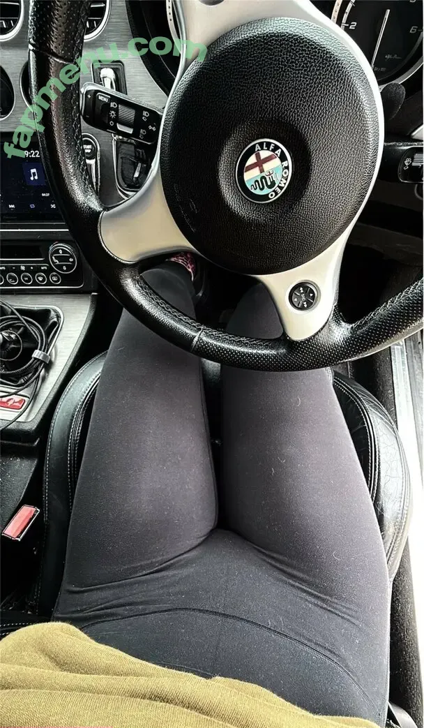 tattooedselene nude photo #0031 (tattedselenex)