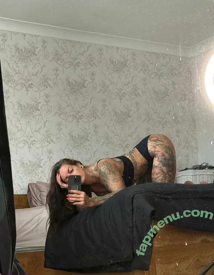 tattooedselene nude photo #0090 (tattedselenex)