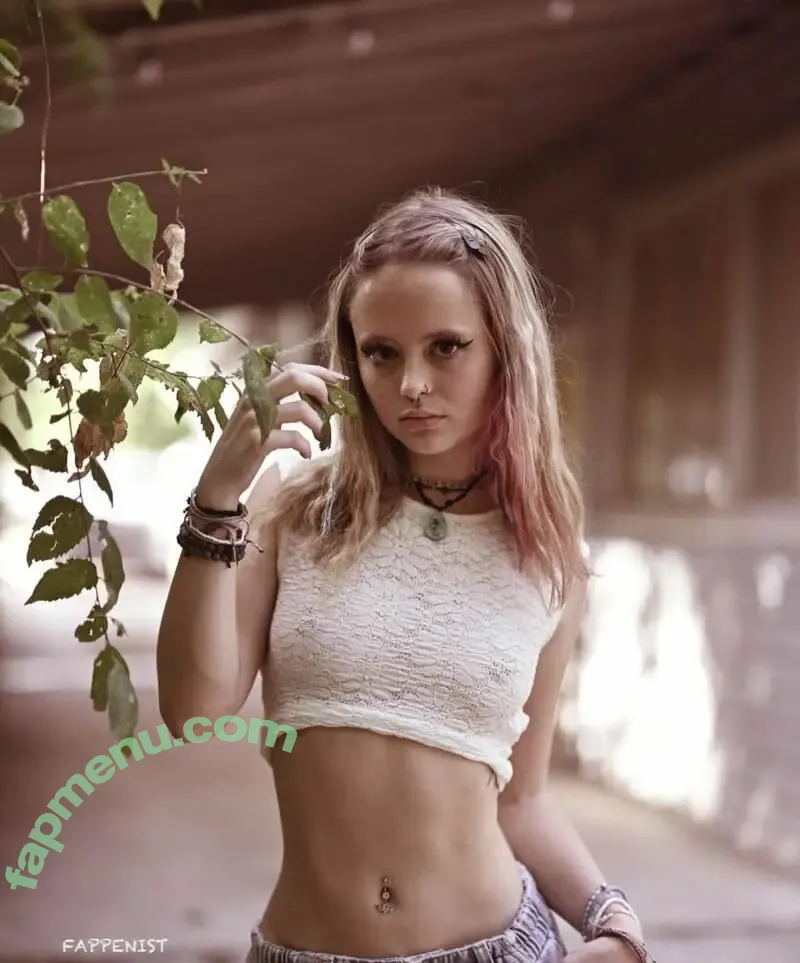 Tatum Rice nude photo #0005 (Tatum Rice)
