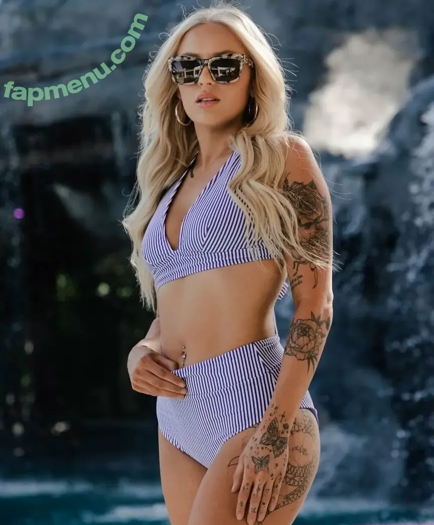 tatumsloan nude photo #0122 (tatumsloane101)