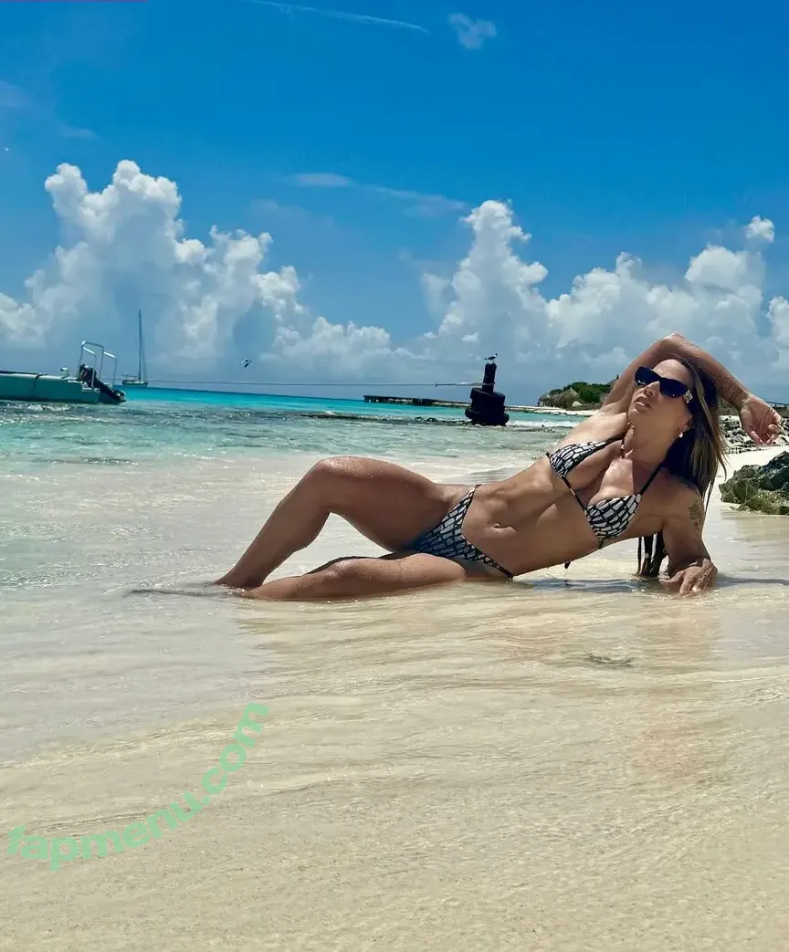 Taty Zatto nude photo #0015 (tatyzatto)