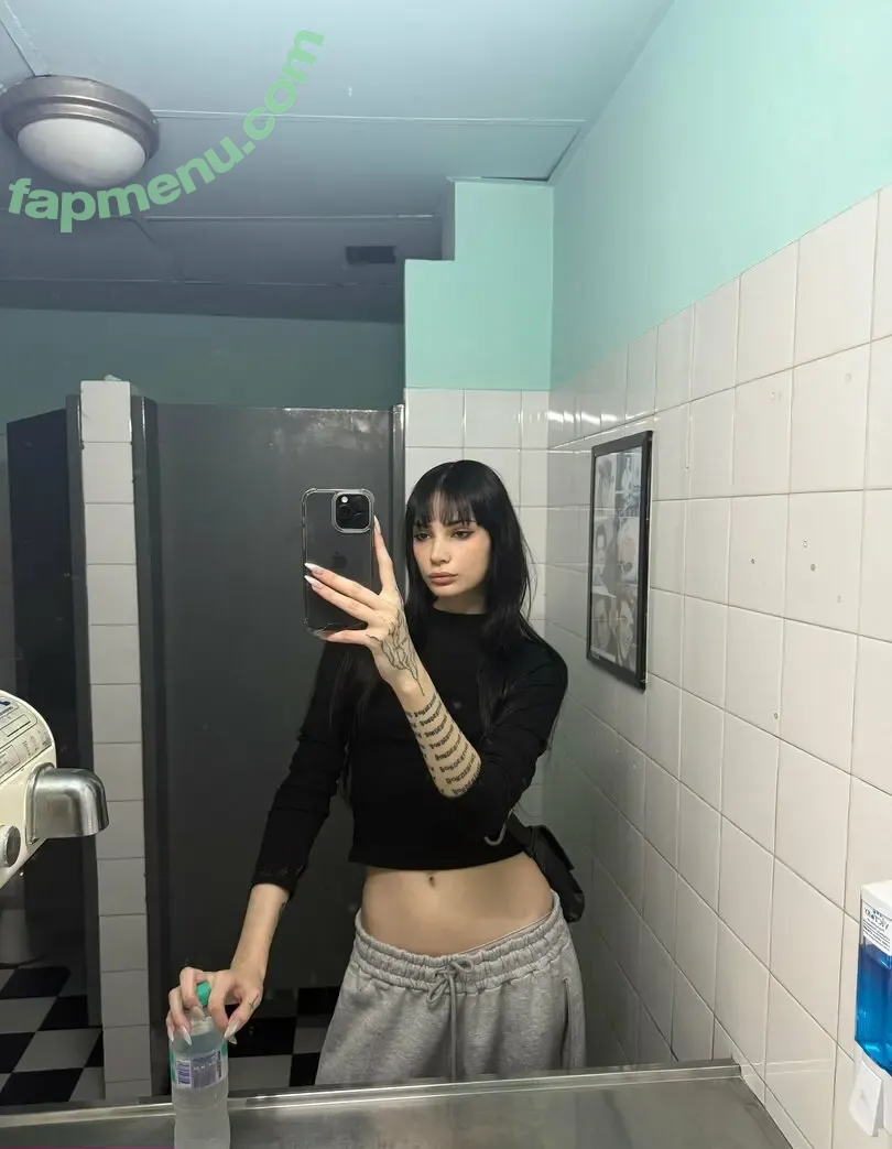 tatysmithh nude photo #0030 (tatysmithh)