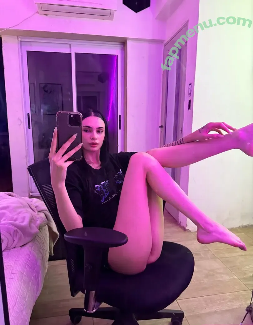 tatysmithh nude photo #0130 (tatysmithh)
