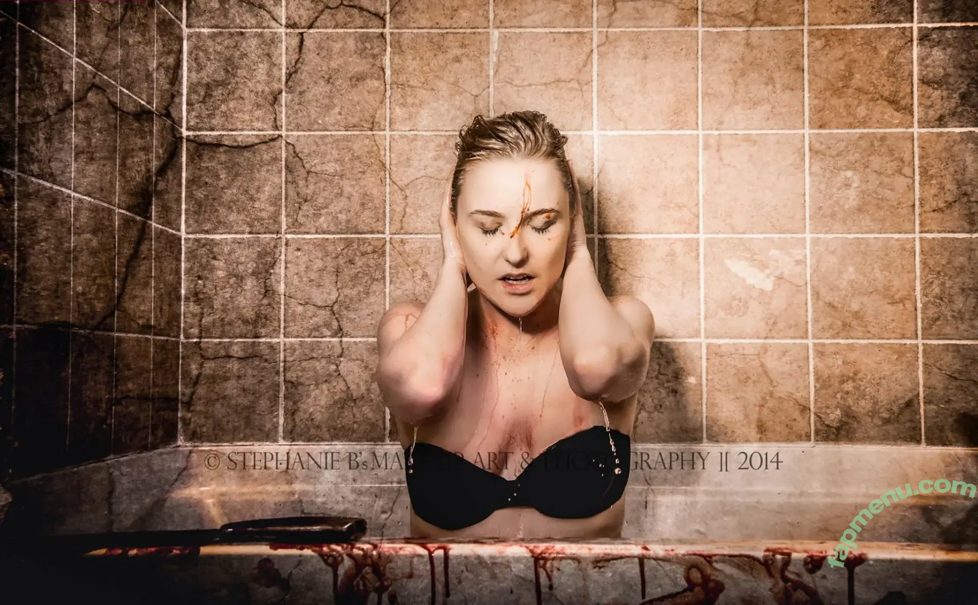 Tauri Reacts nude photo #0012 (Elizabeth Roze / LizzRoze / itsametauri)