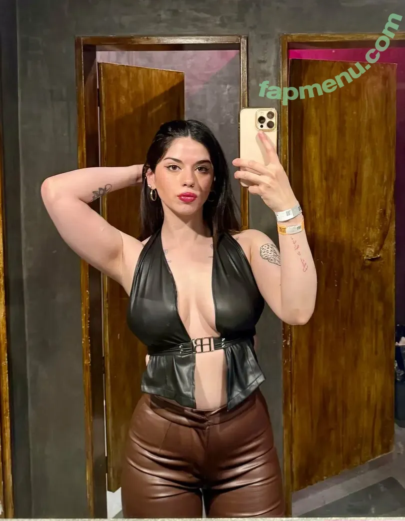 taurinaraw nude photo #0050 (taurinaraw)