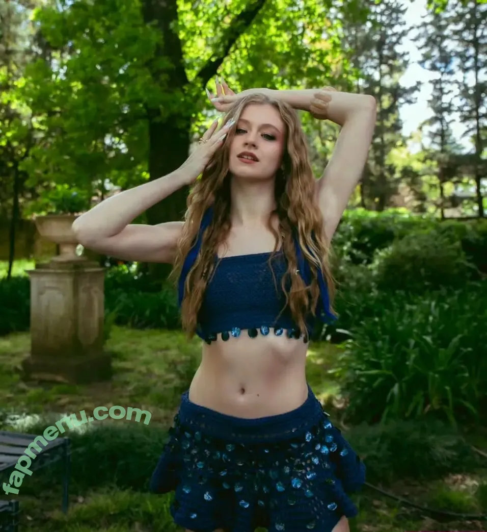 Taurozzy nude photo #0027 (Mariana Taurozzi)