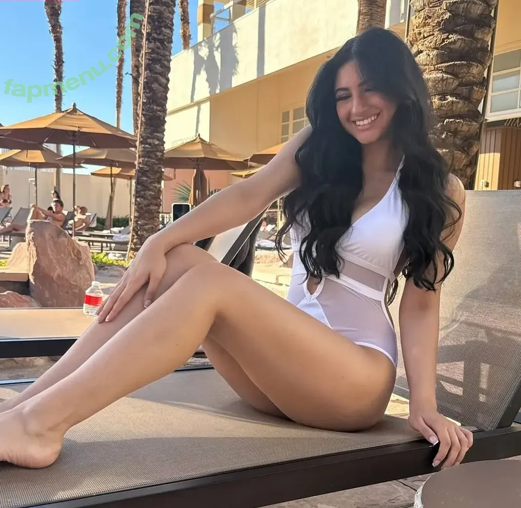 Tavi Gandhi nude photo #0019 (tavi895_)