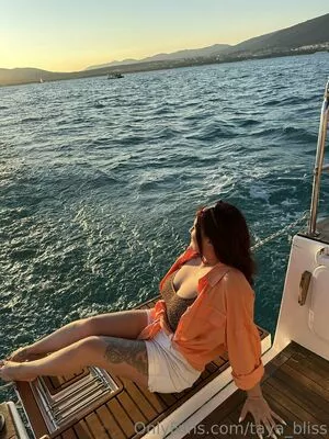 taya_bliss / @taya.blisss / taya_blissvip nude photo #0070