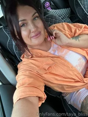 taya_bliss / @taya.blisss / taya_blissvip nude photo #0076