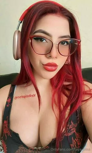 taya_bliss / @taya.blisss / taya_blissvip nude photo #0213