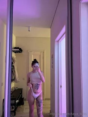 taya_bliss / @taya.blisss / taya_blissvip nude photo #0284