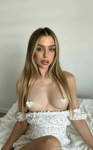 taya_bliss / @taya.blisss / taya_blissvip nude photo #0350