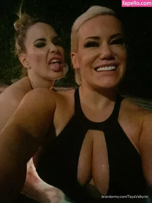 Taya Valkyrie / tayathegoddess / thetayavalkyrie nude photo #1026